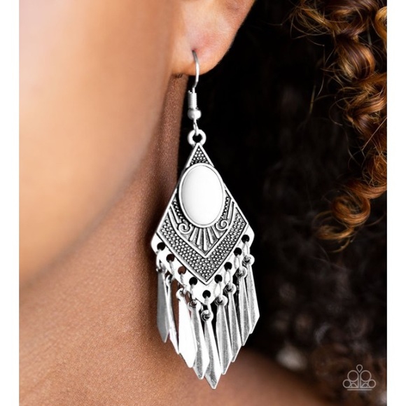 Beautiful hypoallergenic earrings - Picture 5 of 8